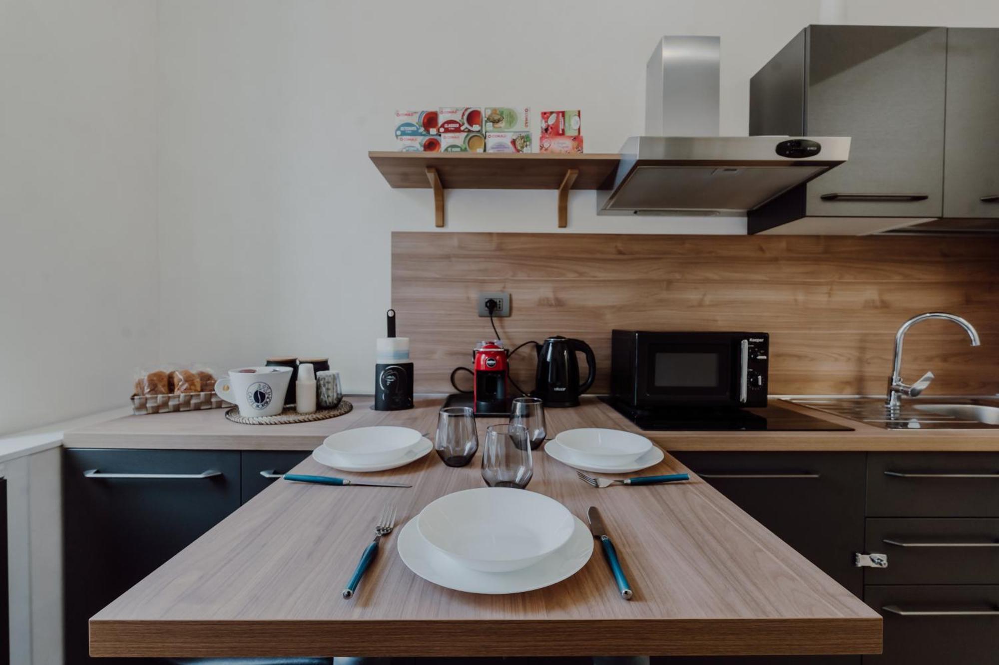 Hotel Domus Aeterna - Re Di Roma Zewnętrze zdjęcie