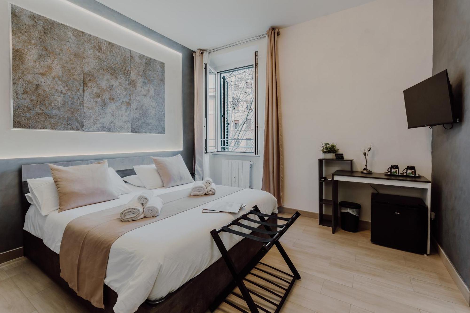 Hotel Domus Aeterna - Re Di Roma Zewnętrze zdjęcie